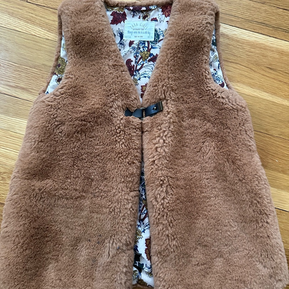 Zara Brown Kids Vest